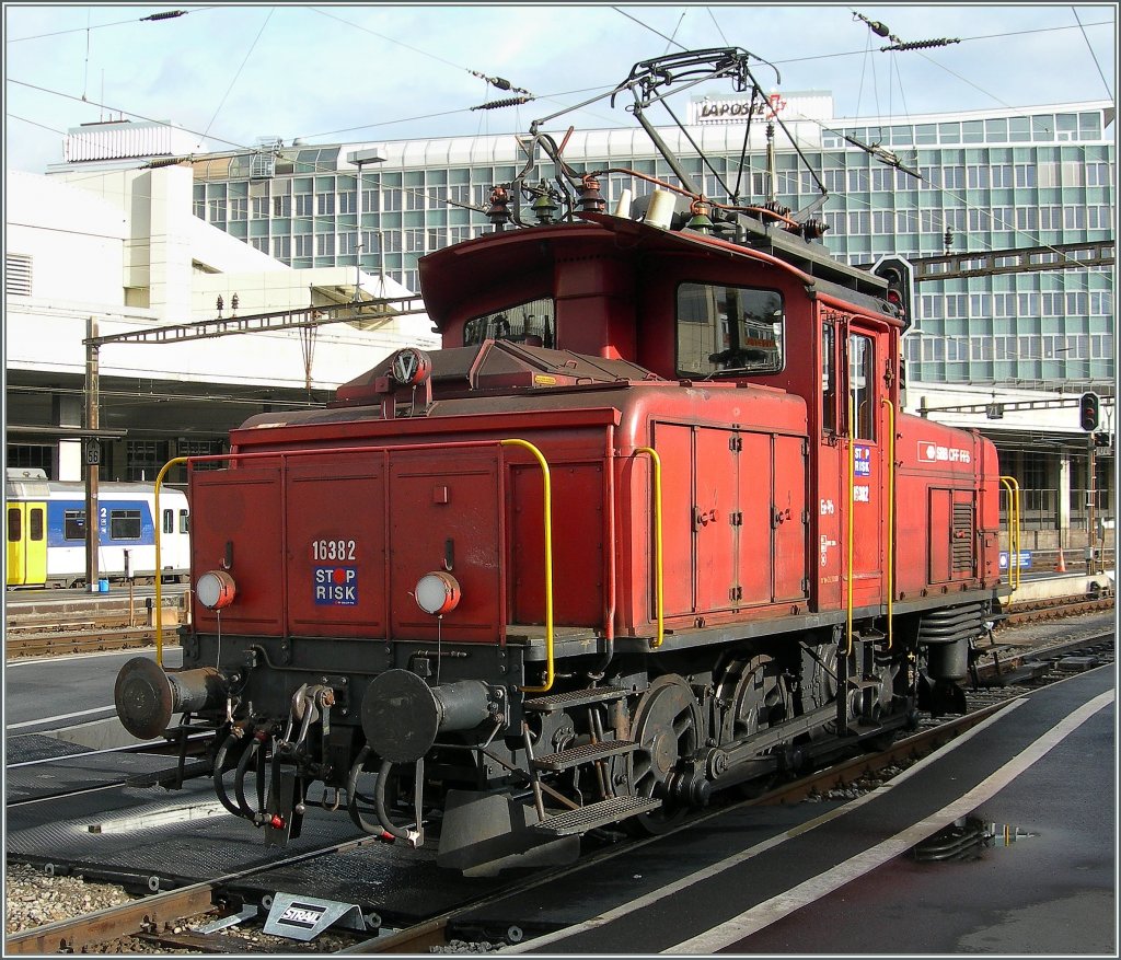 Ee 3/3 168382 in Lausanne am 12. Nov. 2006