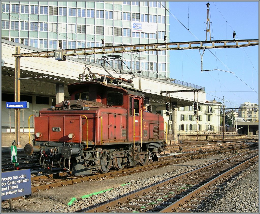 Ee 3/3 N 16406 in Lausanne am 7. Okt. 2010.