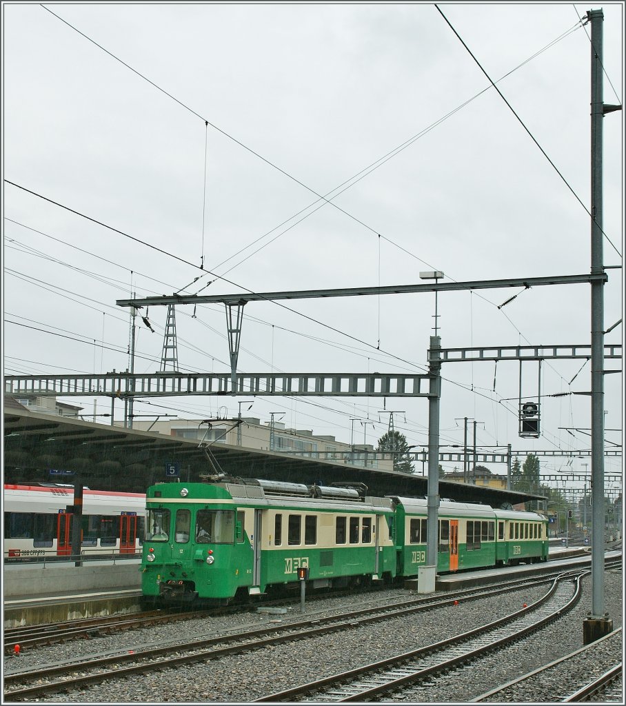 Ein BAM Regionalzug in Morges kurz vor der Abfahrt nach Bire.
31. Mai 2013