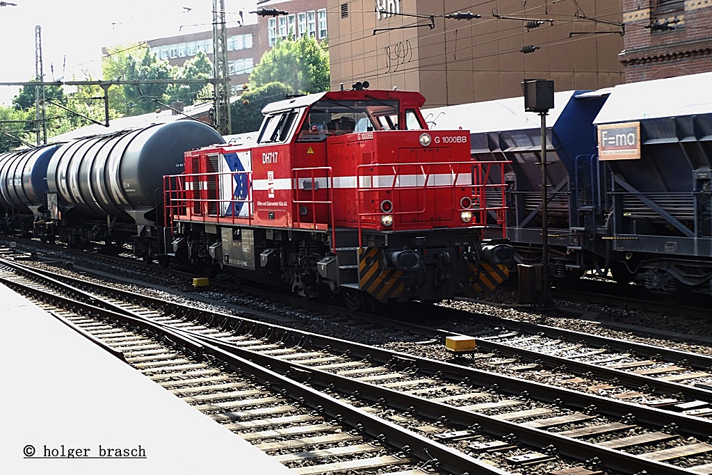 eine G 1000 BB der hgk fuhr am 17.05.13 mit einen tankzug durch bhf harburg