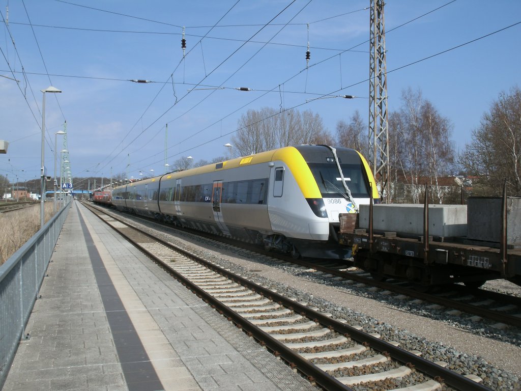 Eine berraschung war der 18.April 2013 als ich den schwedischen X52 9086 dank eines haltzeigenden Signal`s in Bergen/Rgen fotografierten konnte. 