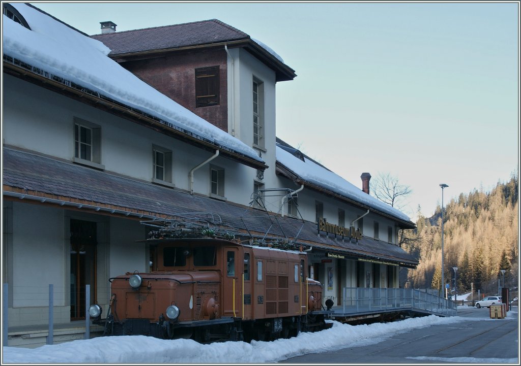 Endstation  Bahnmuseum Alubla . 
Ge 6/6 I 407 in Bergn.
16. Mrz 2013