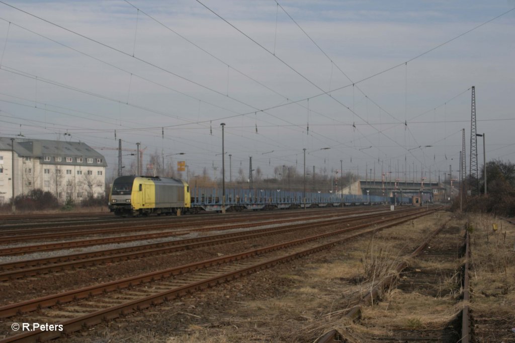 ER20 006 mit Stahlzug in Leipzig Schnefeld. 05.03.11