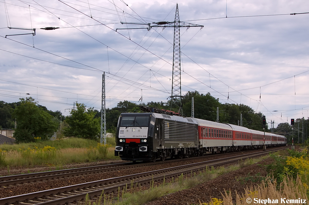 ES 64 F4 - 008 (189 908-7) MRCE Dispolok GmbH fr DB Autozug GmbH mit dem LNF 1363 von Berlin Wannsee nach Berlin Lichtenberg in Satzkorn. 28.08.2012