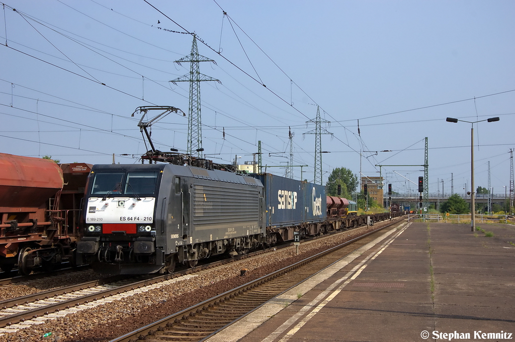 ES 64 F4 - 210 (189 210-8) MRCE Dispolok GmbH fr ERS Railways B.V. mit einem Containerzug von Zwarzedz nach Rotterdam in Schnefeld. 21.08.2012