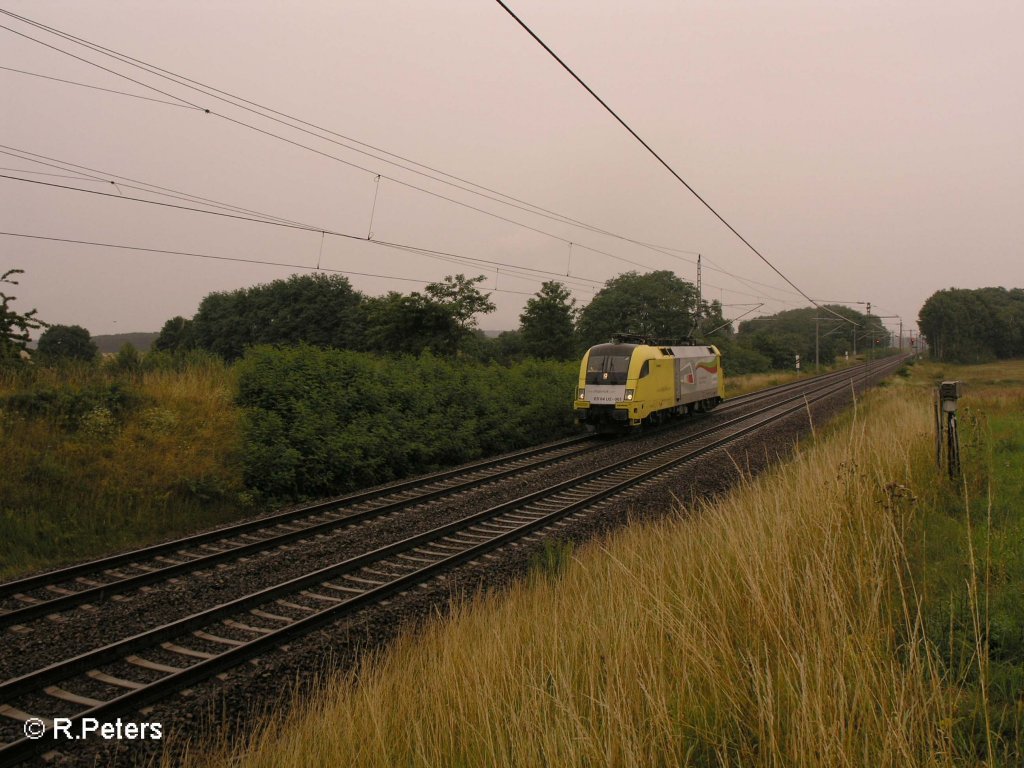 ES64 U2 061 kommt solo aus Frankfurt/Oder bei Jacobsdorf(Markt) vorbei. 13.07.08