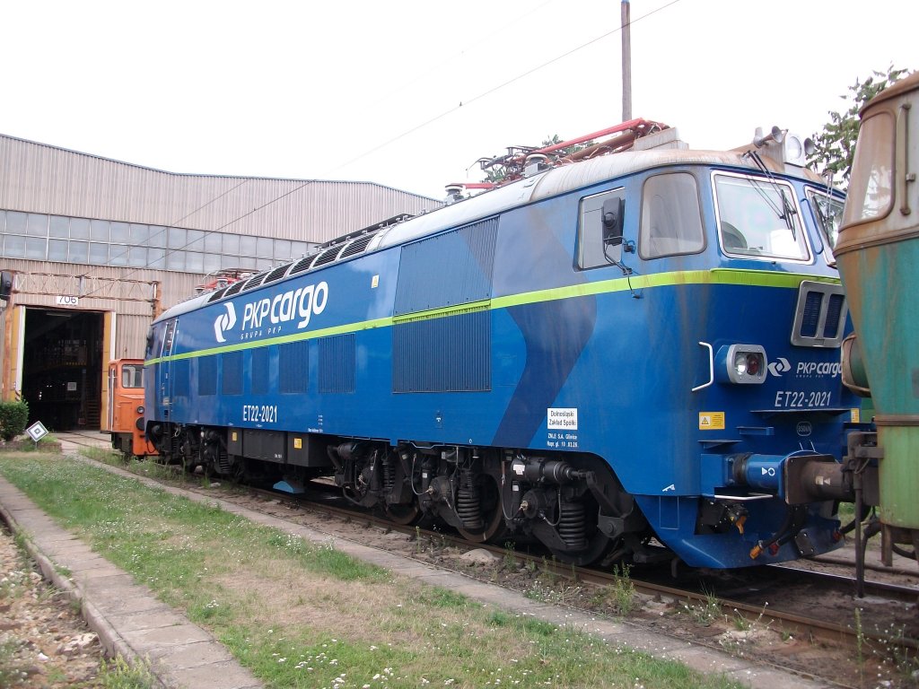 ET22-2021 von PKP-Cargo am 07.August 2010 im Depot Szczecin Port Centralny.