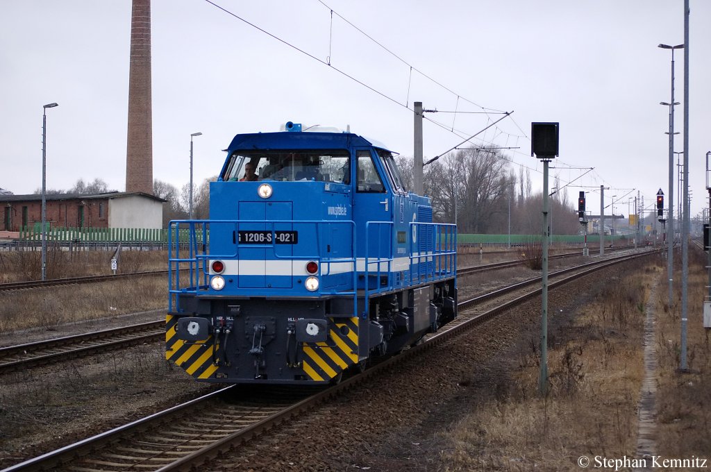 G 1206-SP-021 (275 850-6) von der SLG Spitzke Logistik GmbH als Lz in Rathenow in Richtung Wustermark unterwegs. 18.03.2011