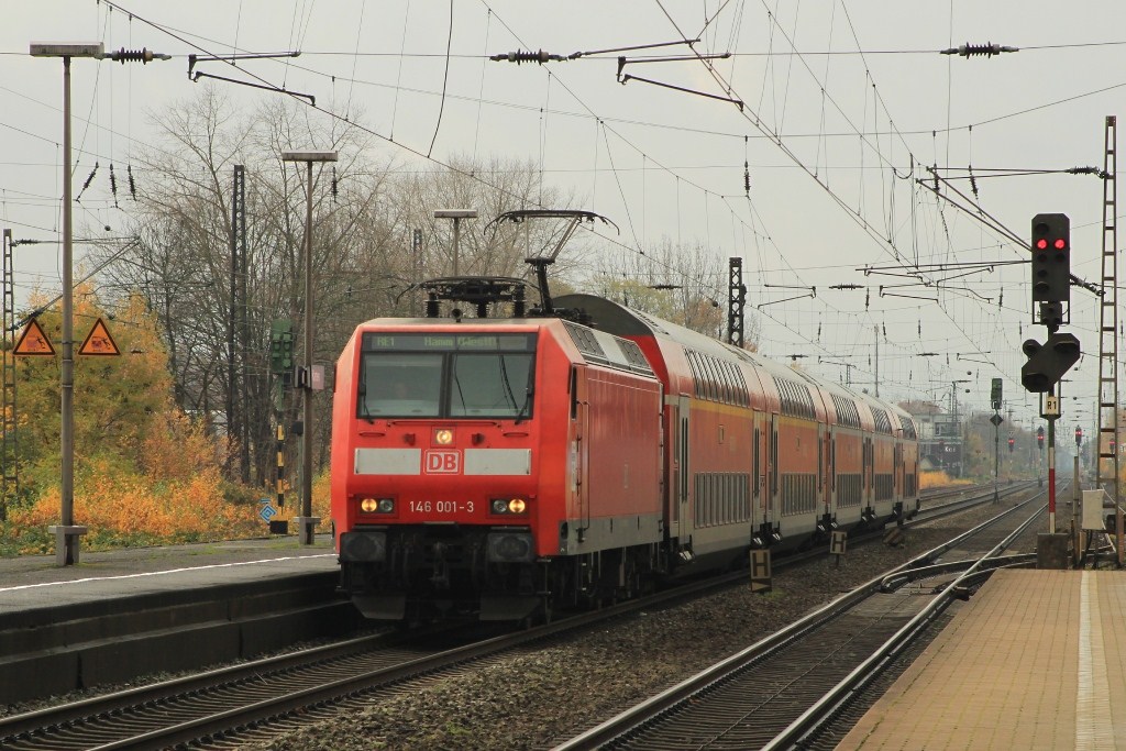 Gre an die Norderstedter! 146 001 mit RE 1 nach Hamm (Westfalen) am 06.11.10 in Kamen