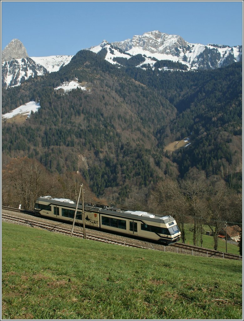 GTW 2/6 auf der Fahrt nach Les Avants bei Sendy-Sollard. 
21. Mrz 2012