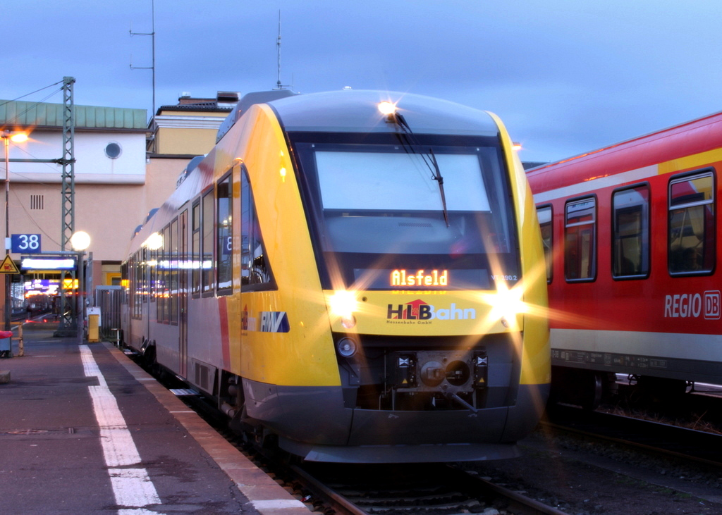 Hessenbahn VT 290 am 06.12.11 in Fulda