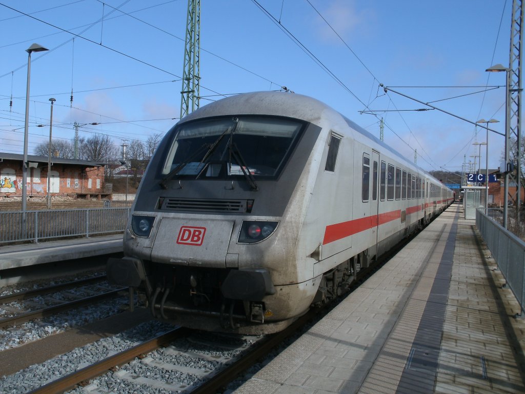 IC Erfurt-Binz am 05.Mrz 2011 in Bergen/Rgen.