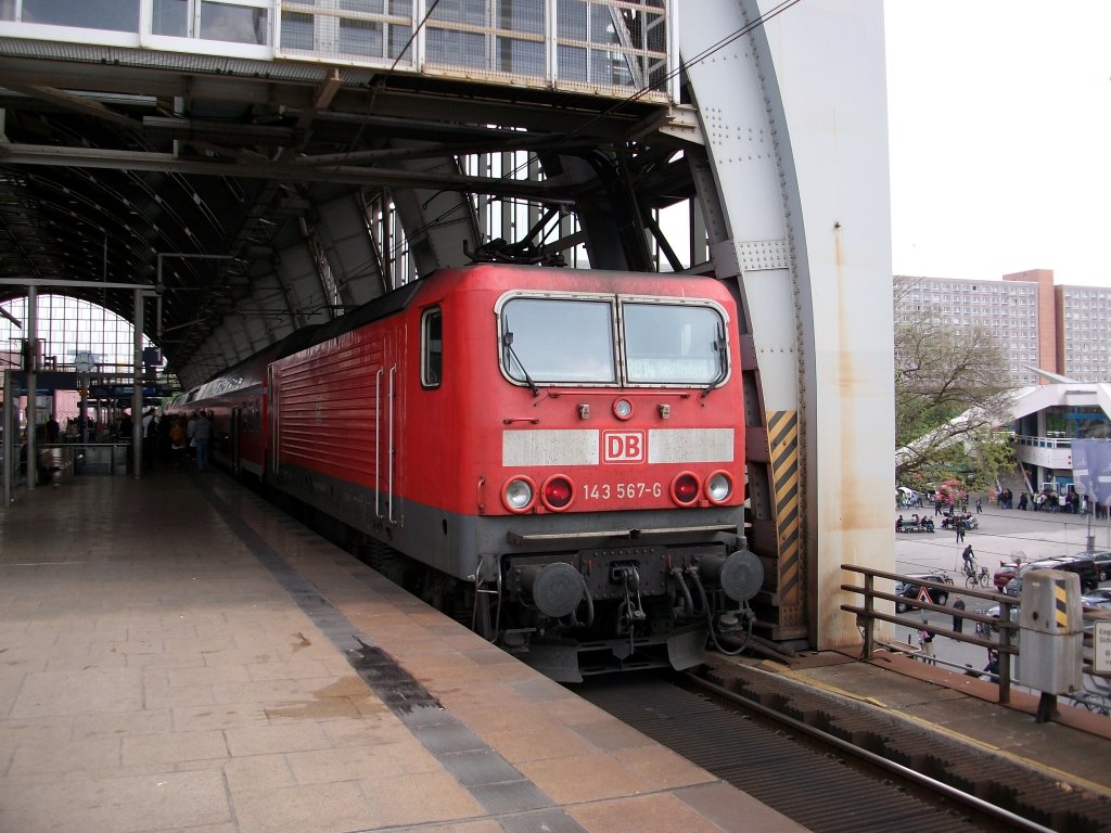 Im Norden sieht man Sie des fteren.Am 01.Mai 2010 traf ich 143 564 in Berlin Alexanderplatz.