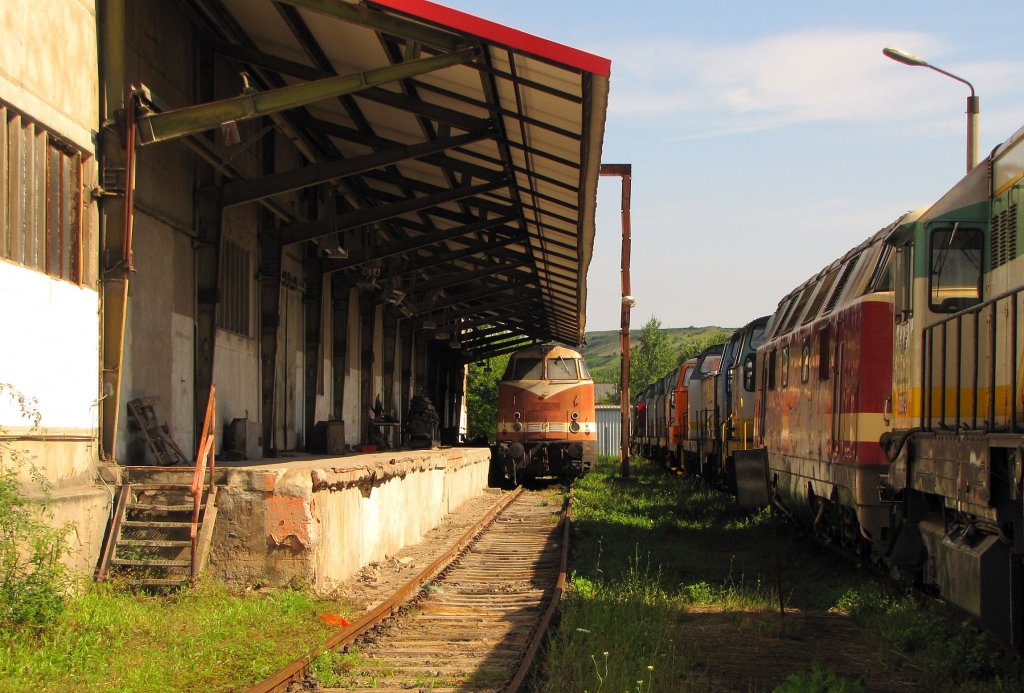 KEG 2001 (ex VEB Leuna Werke 201) am Zementwerk Karsdorf; 09.07.2011