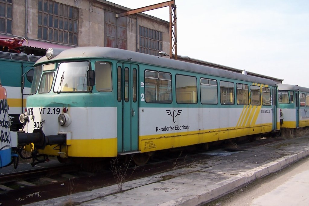 KEG 2.19 (DB 771 903-2) am Zementwerk Karsdorf; 22.03.2005 (Foto: privat)