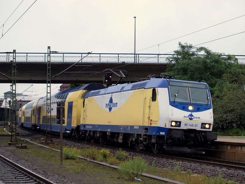 ME 146-01  Scheeel  fuhr am 26.9 mit dem Metronom nach Uelzen aus Hamburg-Harburg.