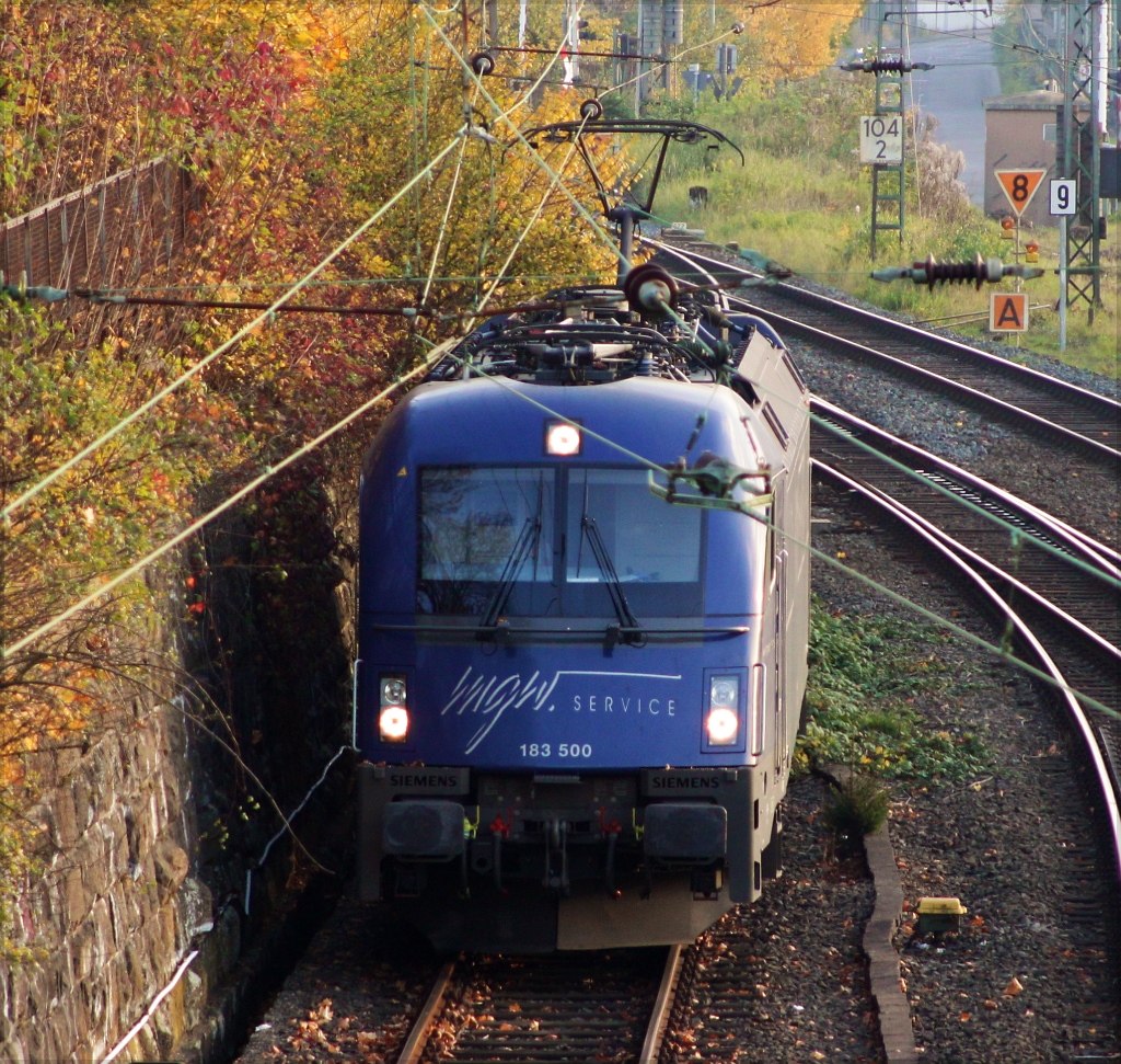 MGW 183 500 am 23.10.12 in Siegen Weidenau. Sie fuhr spter Solo in Richtung Siegen-Ost.