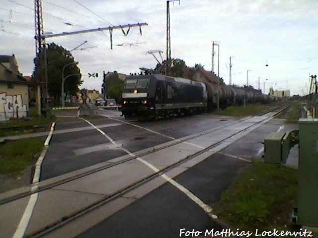 MRCE Dispolok BR 185 bei Der Durchfahrt in Anklam am 15.9.12