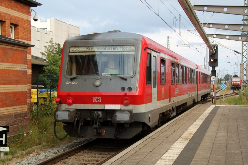 Nach der Ankunft aus Hamburg war die Freude gro als wieder ein 628er auf der S3 nach Rostock-Seehafen/Nord war.28.07.2012