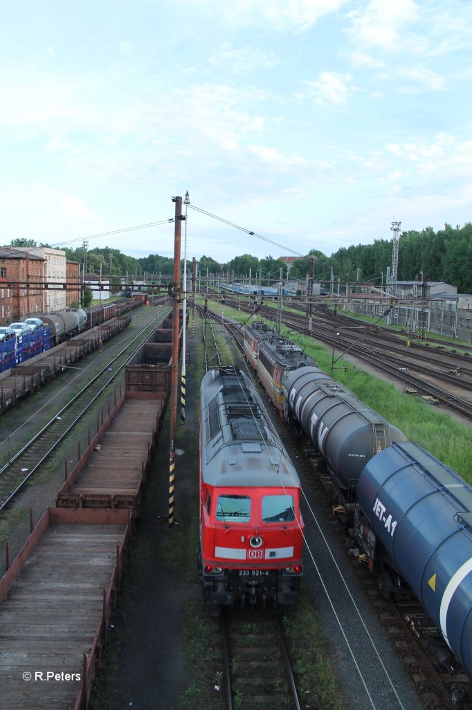 Nachschuss von 233 521 beim Umsetzen in Cheb. 14.03.13