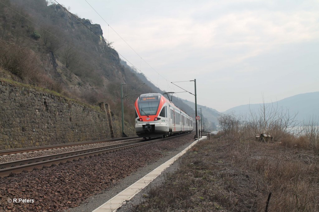 Nachschuss von 410 als SE25071 Koblenz - Wiesbaden bei Assmannshausen. 08.03.13