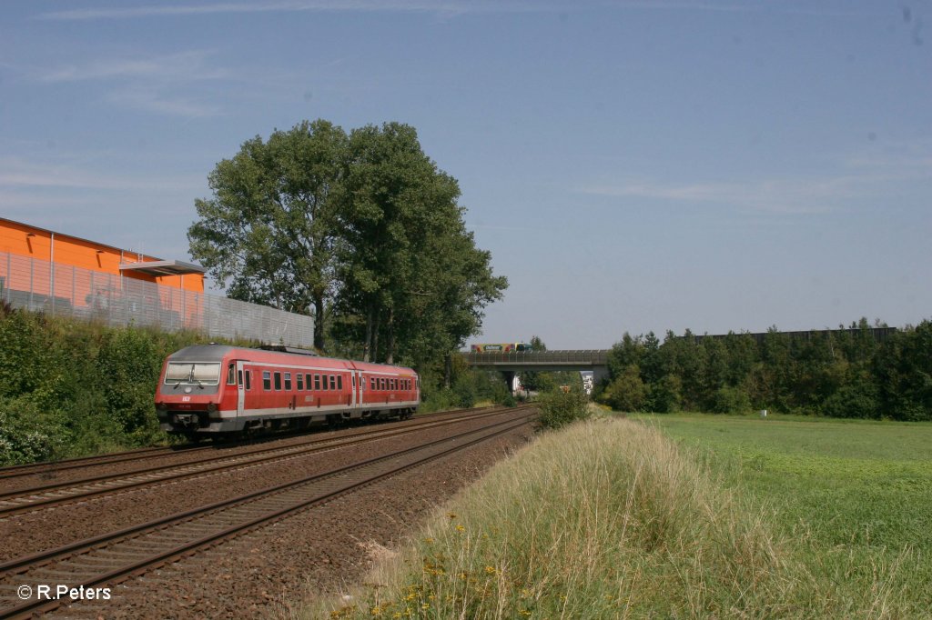 Nachschuss von 610 003 als RE nach Neustatd Waldnaab bei Einfahrt in Weiden. 25.08.11