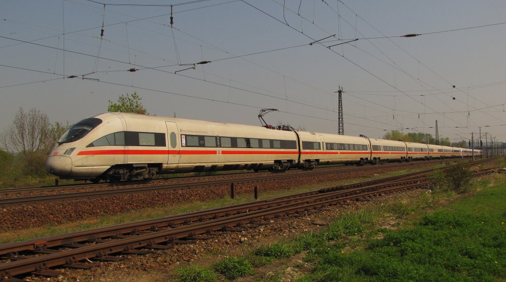 Noch fahren die ICE´s �ber die Th�ringer Bahn, hier DB 411 012-8  Freie und Hansestadt Hamburg  + 415 020-7  Gotha  als ICE 1609 von Rostock Hbf nach M�nchen Hbf. Ab 2015 soll es dann �ber die Neubaustrecke gehen....; 20.04.2011