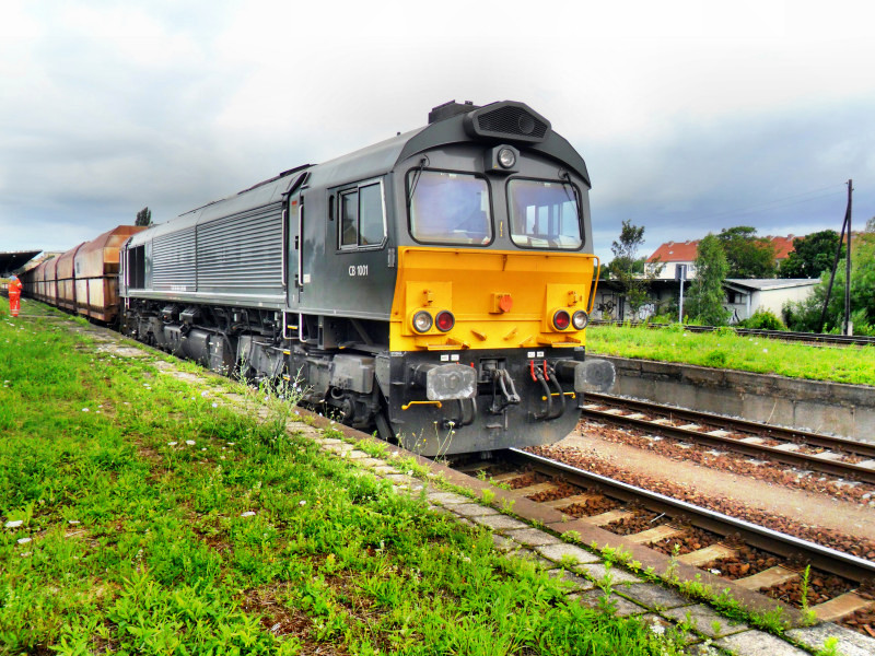 Noch gibt es den Kohlependel von Profen (�bergabebahnhof der MIBRAG) nach Mumsdorf zum dortigen Kraftwerk. Am 19.07.2012 bespannte die CB 1001 (9280 1266 106-4 D-RCHEM) der CB Rail GmbH den Leerzug DGS 99702 von Mumsdorf nach Profen.
 
