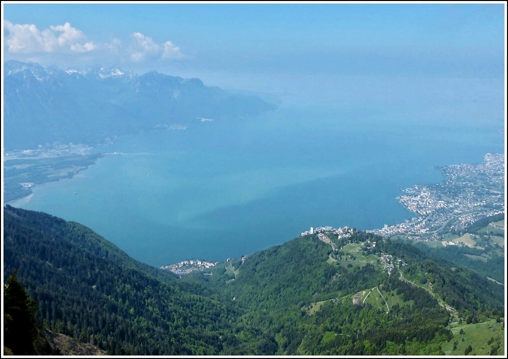 Panorama des Lac Lman von den Rochers de Naye aus gesehen. 26.05.2012 (Hans)