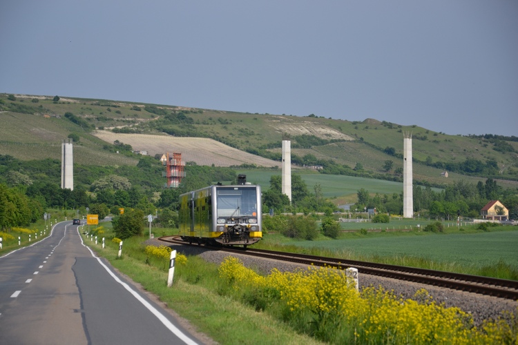 RB 34883 von Wangen nach Naumburg Ost zwischen Vitzenburg und Karsdorf; 21.05.2011 (Foto: Roberto Franke)
