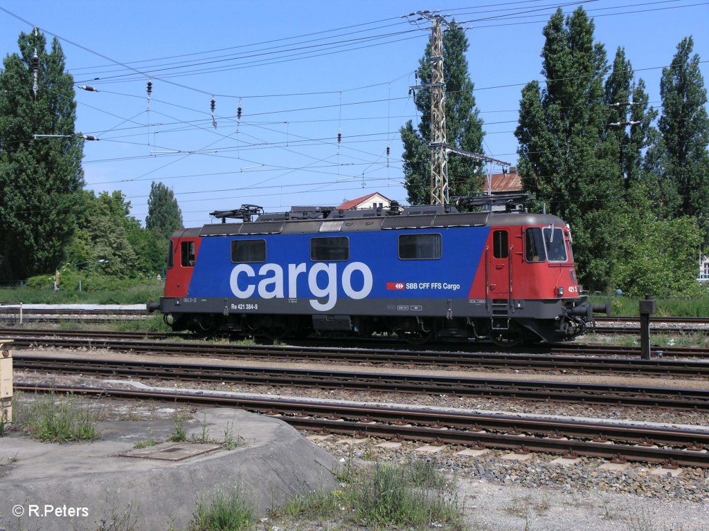 Re 421 384-9 steht abgetellt in Frankfurt/Oder. 25.05.09