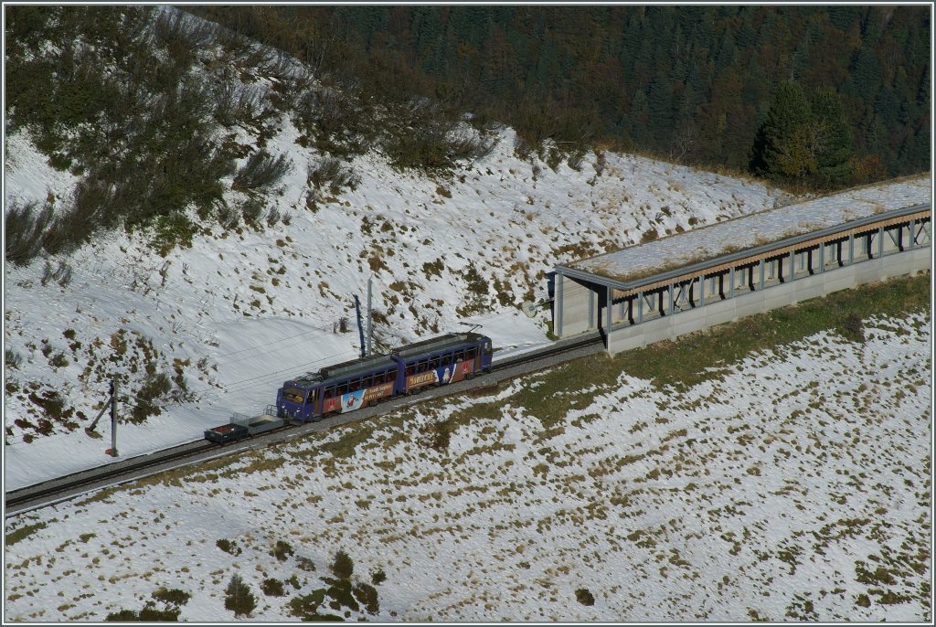 Rochers de Naye Zug kurz vor seinem Ziel. 12. Okt. 2011