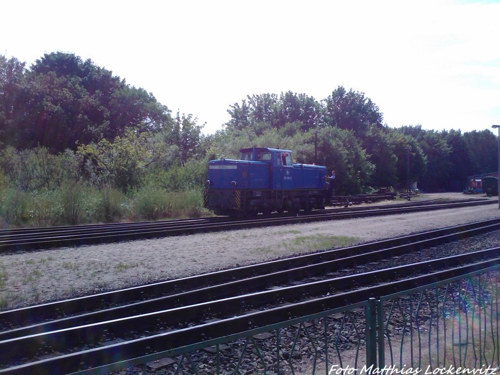 RBB 251 901 beim Rangieren im Bahnhof Putbus am 28.7.13