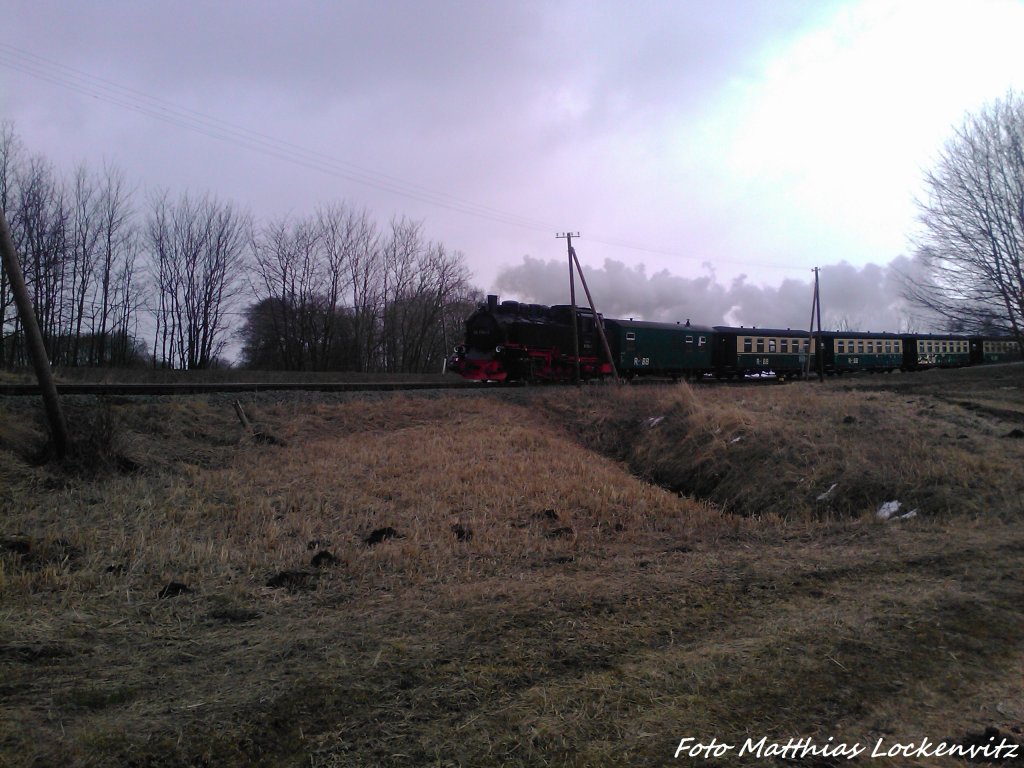 RBB 99 1784 unterwegs nach Putbus / Bei Serams am 7.4.13