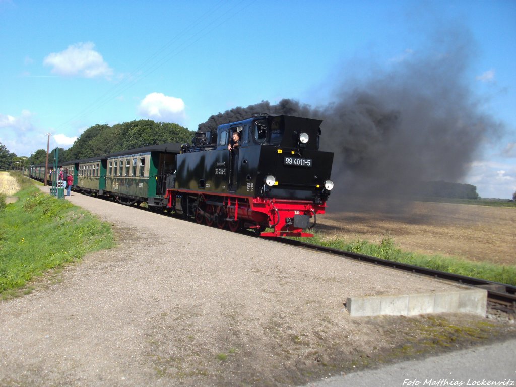 RBB 99 4011 mit dem P103 mit ziel Ostseebad Ghren am Hp. Beuchow am 12.8.13