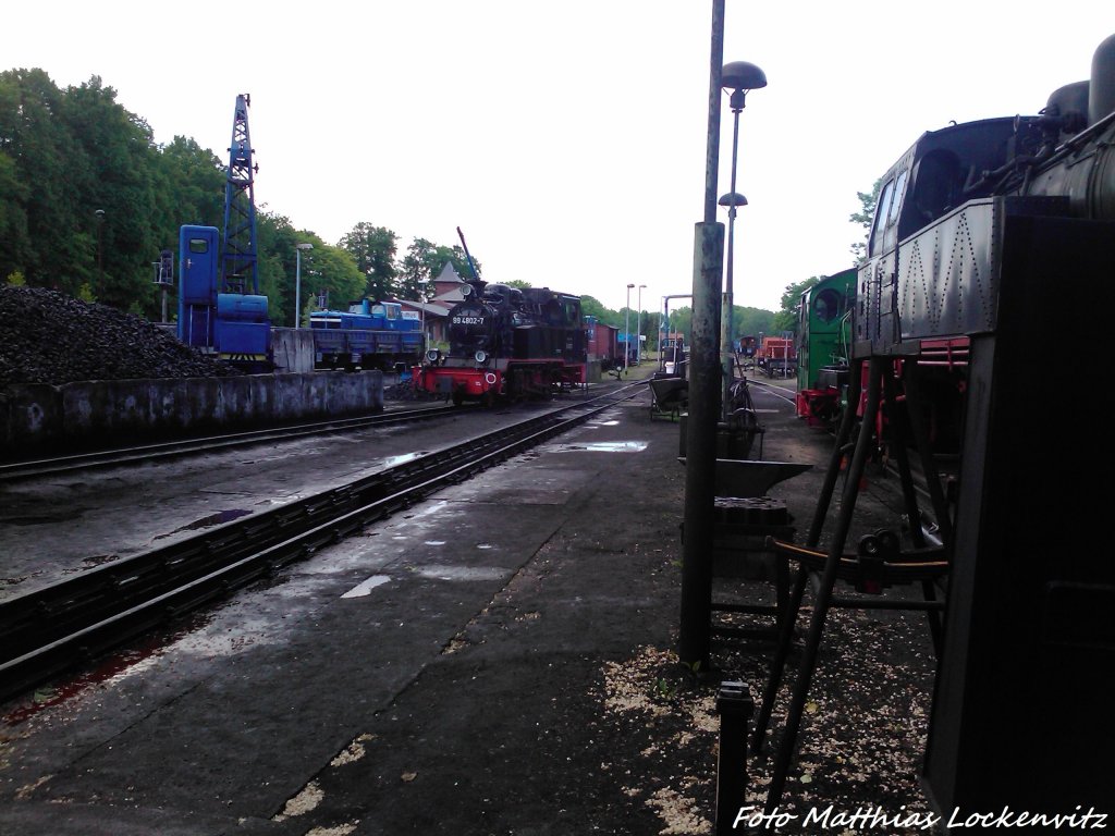 RBB 99 4802 bei seiner Pause im Kleinbahn BW Putbus am 29.5.13