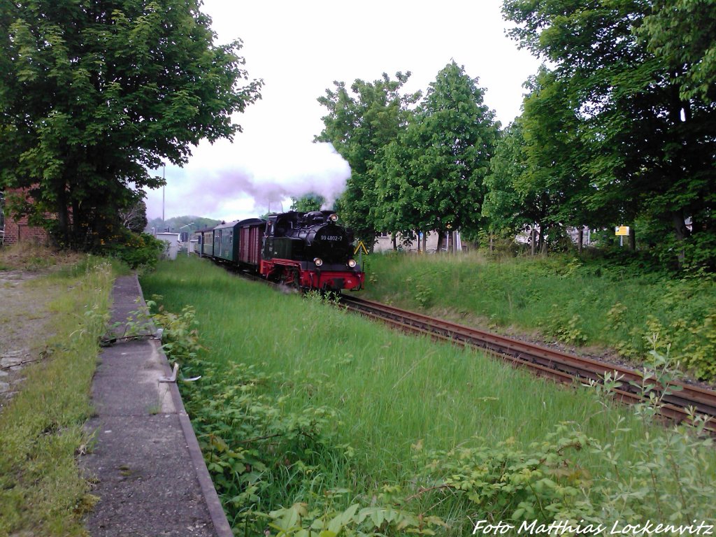 RBB 99 4802 unterwegs nach Lauterbach Mole / Hier kurz hinter dem Bahnhof Putbus am 26.5.13