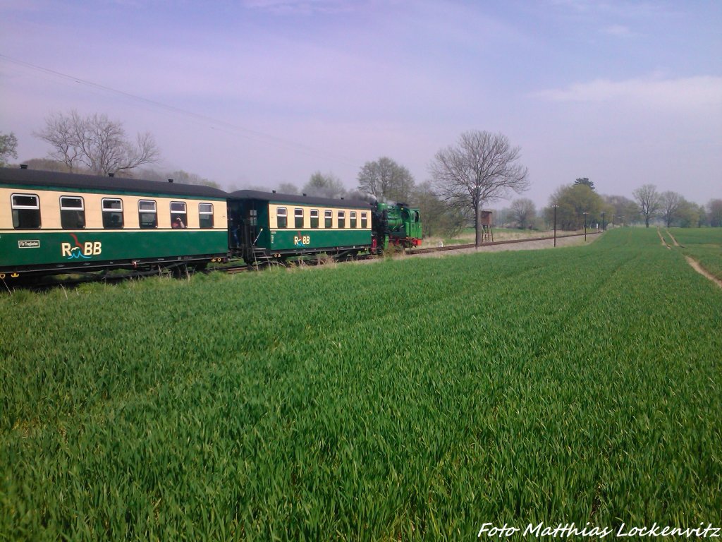 RBB Mh 53 unterwegs nach Ghren / Hier zwischen Putbus und Beuchow am 9.5.13