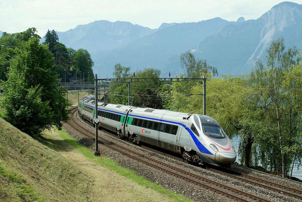 SBB ETR 610 als EC 32 von Milano nach Genve kurz nach Villeneue am 8. Juni 2010.