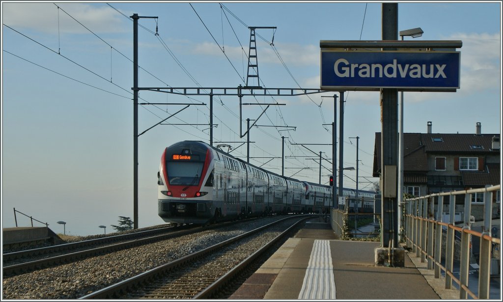 SBB RABe 511 107 und ein zweiter in Grandvaux auf der Fahrt nach Genve. 
4. Jan. 2013