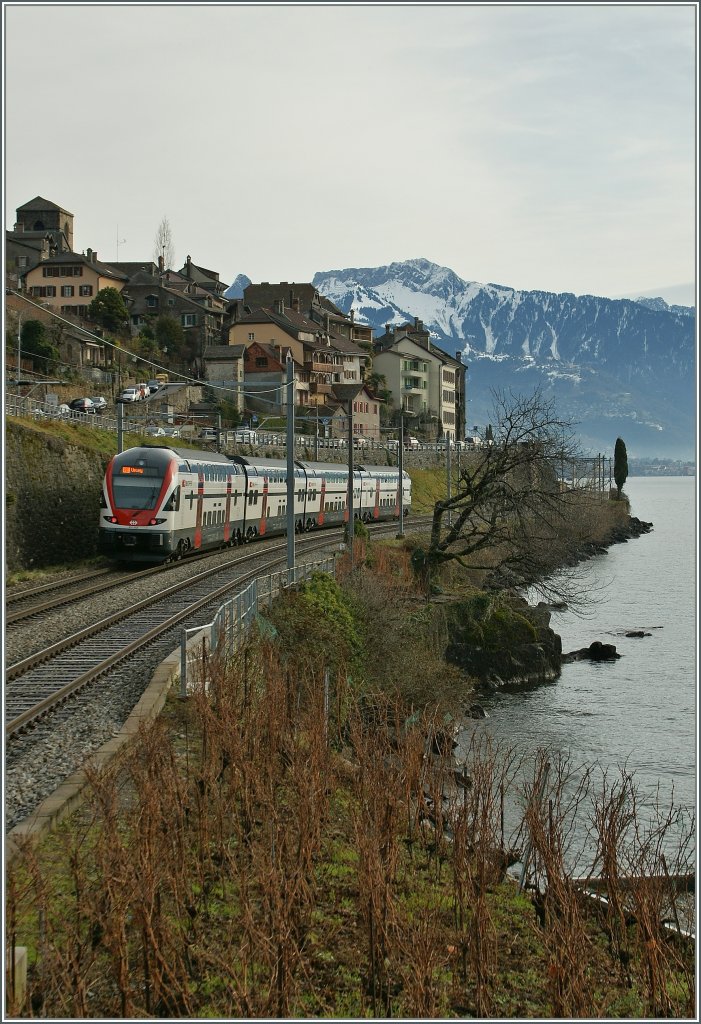 SBB RABe 511 bei St-Saphorin. 
23. Dez. 2012