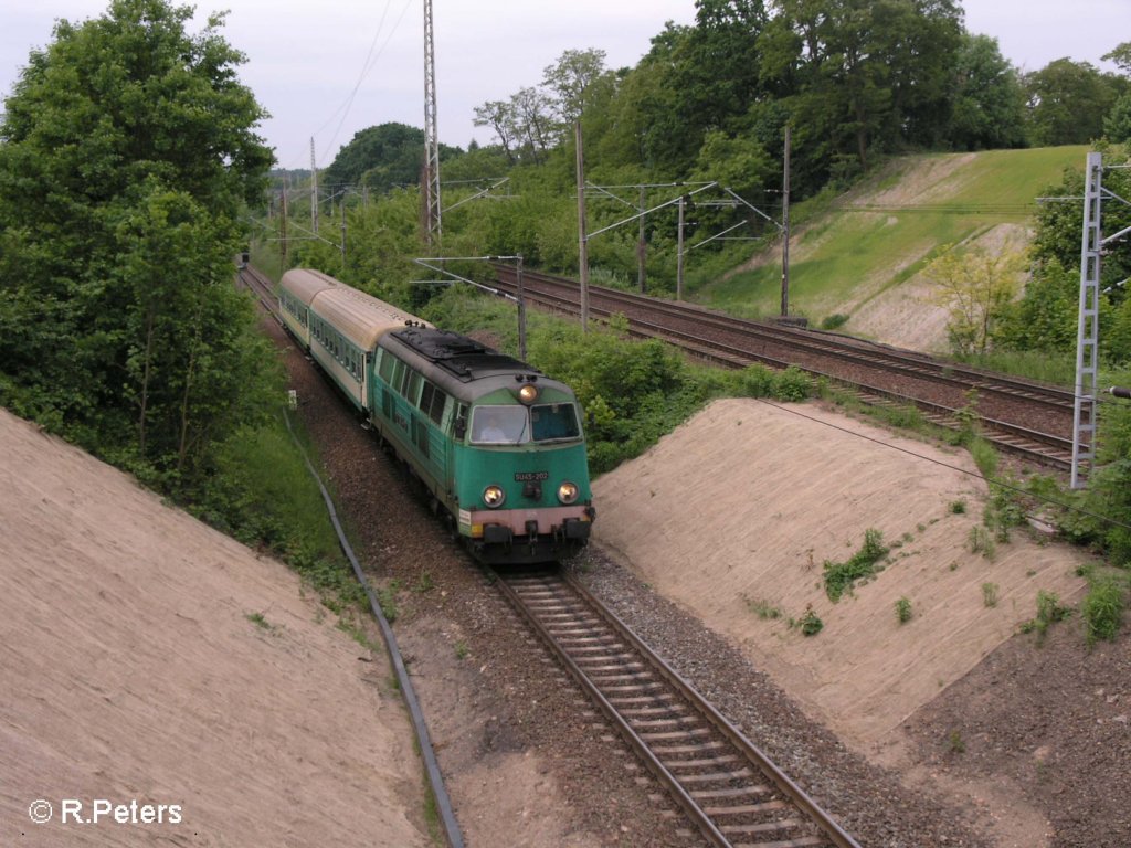 SU45 202 fhrt in Frankfurt/Oder mit der RB aus Poznan ein. 22.05.08