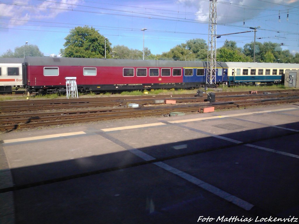 TEE-Wagen und Sonderzugwagen in Stralsund Hbf abgestellt am 10.6.13