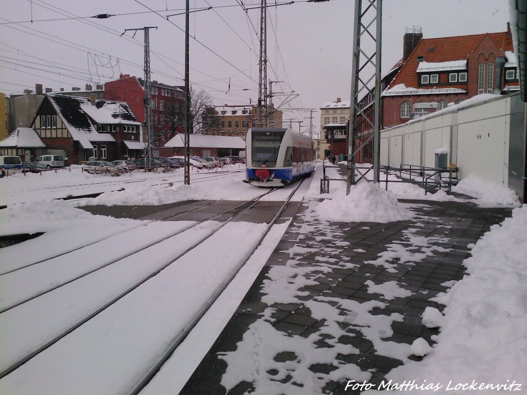 UBB GTW 2/6 bei Der Ausfahrt aus Stralsund Hbf nach Barth am 21.3.13 