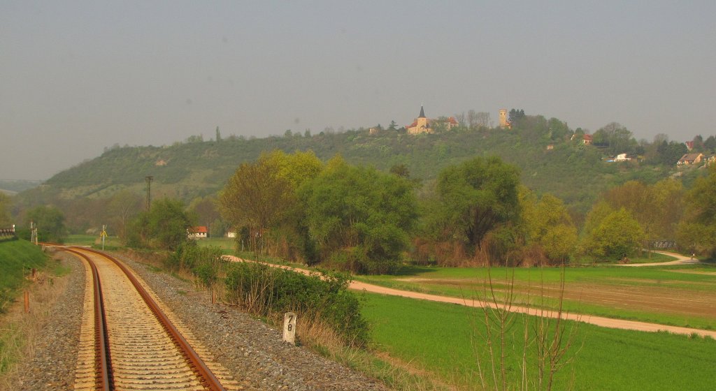 Unstrutbahn Km 7,8 bei Balgst�dt; 21.04.2011