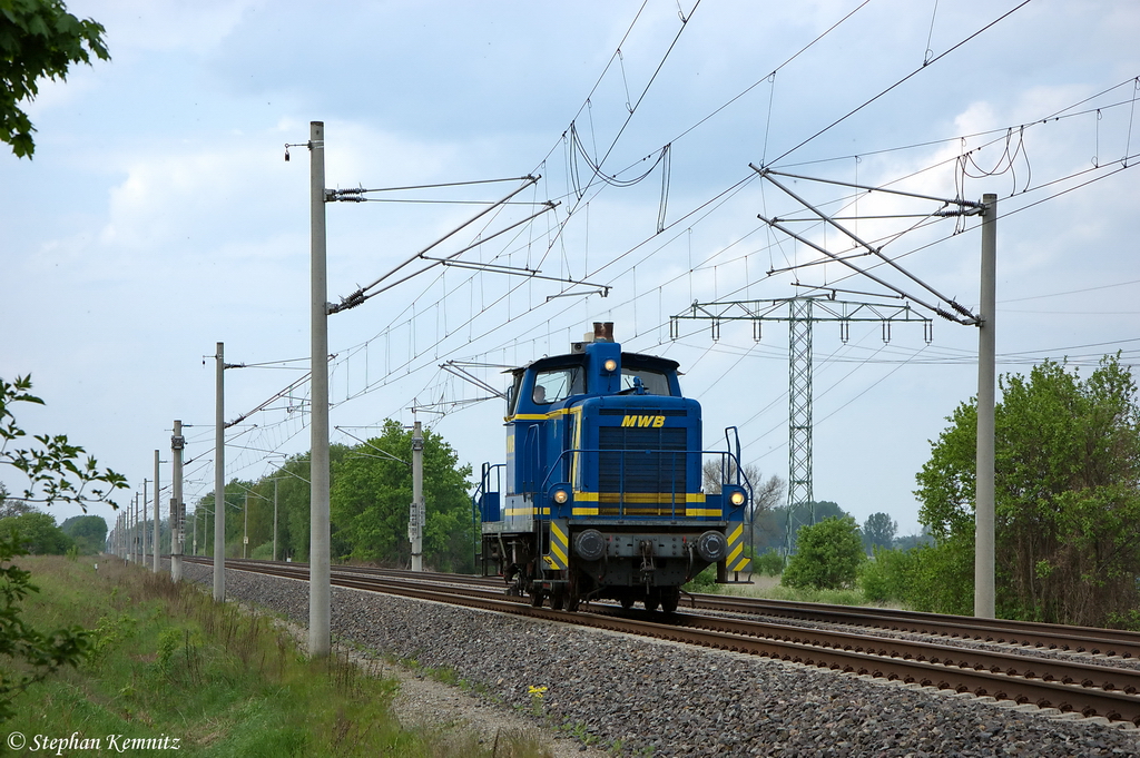 V 662 (360 555-7) MWB - Mittelweserbahn GmbH als Lz in Vietznitz, in Richtung Paulinenaue weiter gefahren. 08.05.2012