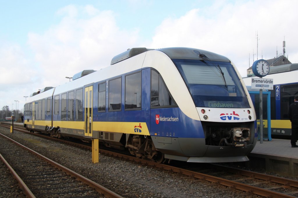 VT 101 als EVB 82720 von Buxtehude nach Cuxhaven kurz nach der Ankunft in Bremervrde.10.03.2012 