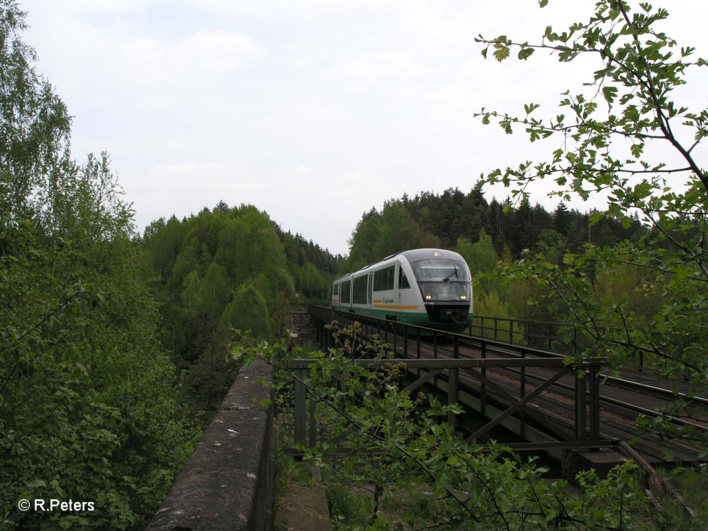 VT14 „Stadt Neustadt an der Waldnaab“ als VBG20874 Chep - Marktredwitz bei Elisenfels. 12.05.11