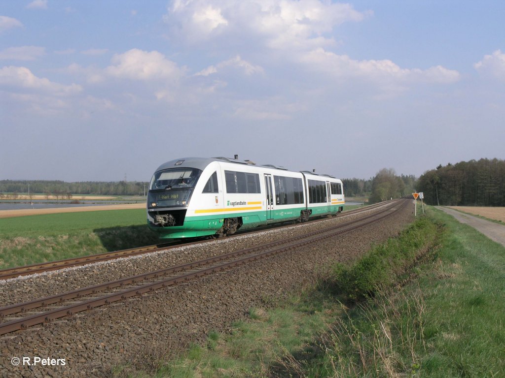 VT21  Stadt Weiden  als VBG81124 Regensburg -Hof bei Oberteich. 24.04.11