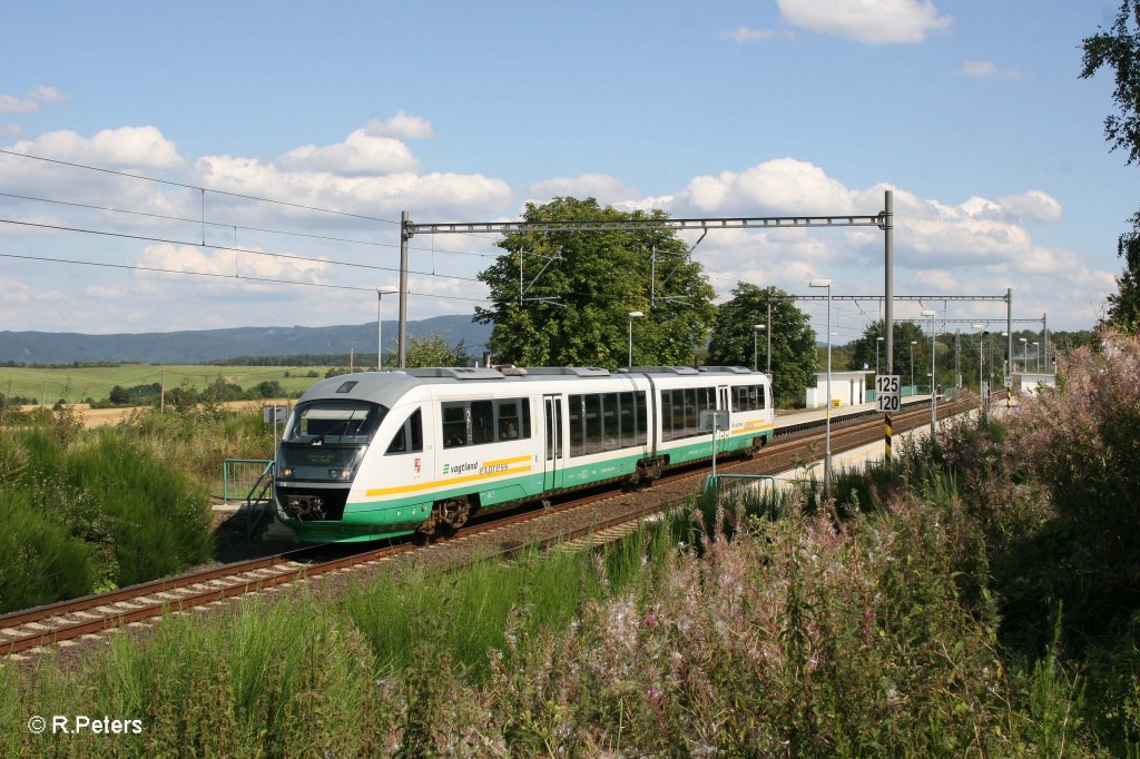 VT23  Stadt Zwickau  verlsst Stebanice auf den Weg nach Zwickau. 17.08.11